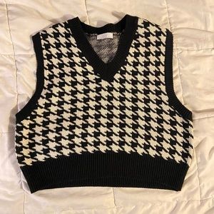 Oak + Forth Houndstooth Knit Vest
